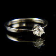 Kép 1/2 - 14 karátos fehérarany eljegyzési gyűrű gyémánt kővel (0.25 ct)