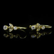 Kép 2/3 - Virágos arany fülbevaló pár cirkónia kövekkel