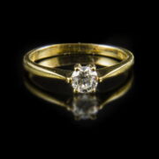 Eljegyzési gyűrű gyémánt kővel (0.40 ct)