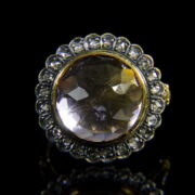 Kép 2/2 - Rozetta fazonú gyűrű ametiszttel és gyémántokkal