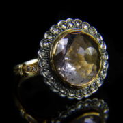 Kép 1/2 - Rozetta fazonú gyűrű ametiszttel és gyémántokkal