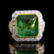 Kép 2/2 - Smaragd köves arany gyűrű gyémántokkal