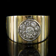 Kép 2/2 - Gyémánt köves férfi arany kisujjgyűrű