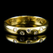 14 karátos sárgaarany kaulgyűrű apró gyémánt kövekkel