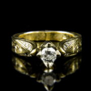 Kép 2/2 - 14 karátos szoliter fazonú sárgaarany gyűrű gyémánt kövekkel