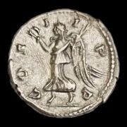 Kép 2/2 - Septimius Severus római császár (Kr.u. 193-211) ezüst denár - COS II P P