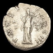 Hadrianus római császár (Kr.u. 117-138) ezüst denár - PM TR P COS III HILAR PR