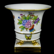 Kép 2/4 - Herendi porcelán oroszlánkarmos VBO váza