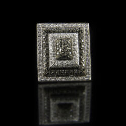 Kép 4/6 - Fehérarany ékszergarnitúra briliáns csiszolású- és fekete gyémántokkal
