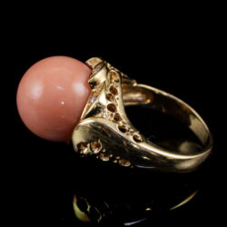 Picture 4/5 -Women's gold ring with peach blossom-colored coral pearl