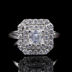 Picture 2/5 -Rosetta-style diamond ring