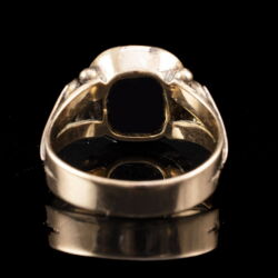 Picture 5/5 -Signet ring with agate sheet