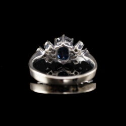 Picture 5/5 -Női gyűrű zafírral és gyémántokkal