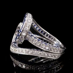 Picture 4/6 -Ring with diamonds and sapphire