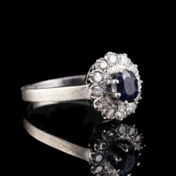 Picture 1/5 -Rozetta fazonú női gyűrű zafírral és gyémántokkal