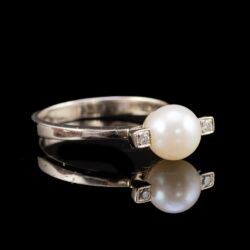 Picture 1/5 -Gyűrű gyönggyel és apró brillekkel