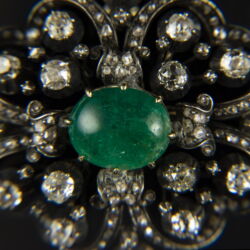 Kép 2/4 - Antik gyémánt bross kabochon smaragd kővel