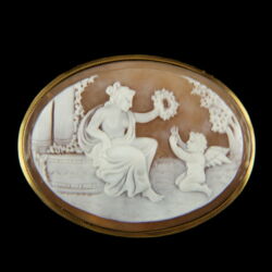 Picture 1/2 -Cameo brooch/pendant with an archaic scene in a gold frame