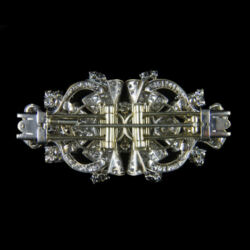 Picture 2/5 -Platinum brooch with diamonds and topaz