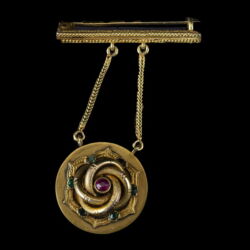 Picture 1/3 -Biedermeier gold brooch with colored stones