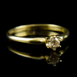 Kép 1/2 - 14 karátos sárgaarany eljegyzési gyűrű gyémánt kővel (0.22 ct)