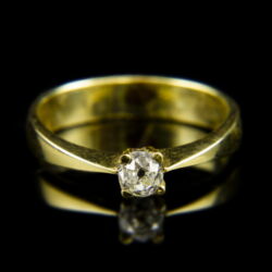 Picture 2/2 -14 K gold engagement ring with an old-cut diamond (0.34 ct)