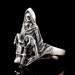 Picture 3/5 -Silver Death Rider ring