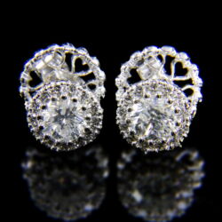 Picture 2/3 -Pair of white gold earrings with brilliant cut diamonds