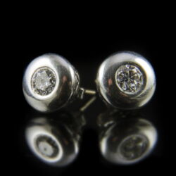 Picture 1/3 -White gold pair of earrings with diamonds in bouton setting