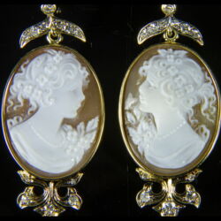 Picture 2/3 -Pair of cameo earrings