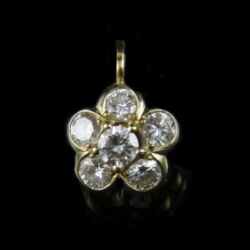 Picture 3/3 -Rosetta pair of golden earrings with diamonds