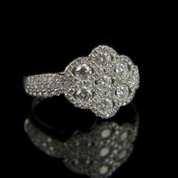 Picture 1/2 -White gold diamond ring