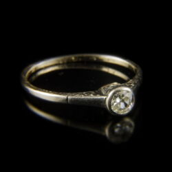 Kép 1/2 - 14 karátos gyémánt köves fehérarany eljegyzési gyűrű