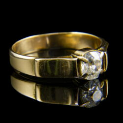 Kép 1/5 - Szoliter gyűrű régi csiszolású gyémánt kővel (0.45ct)