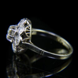 Kép 4/5 - Rozetta fazonú gyémánt köves fehérarany gyűrű