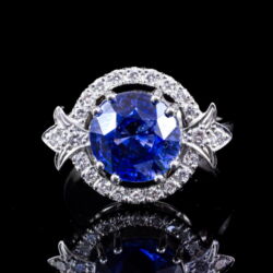 Picture 2/5 -Ring with sapphires and diamonds