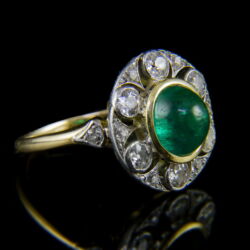 Picture 1/5 -Yellow gold ring with cabochon emerald and diamonds