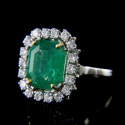 Kép 3/5 - Rozetta fazonú smaragd gyémánt gyűrű