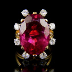 Kép 2/5 - Gyűrű rubellit kővel és gyémántokkal