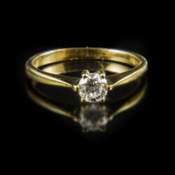 Kép 2/2 - Eljegyzési gyűrű gyémánt kővel (0.40 ct)