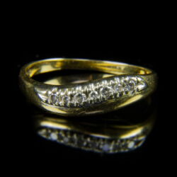 Picture 2/2 -Women's gold ring with achtkant-cut diamonds