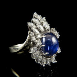 Picture 1/5 -White gold ring with star sapphire and diamonds