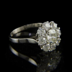 Picture 1/2 -Rosette-shaped platinum ring with diamonds