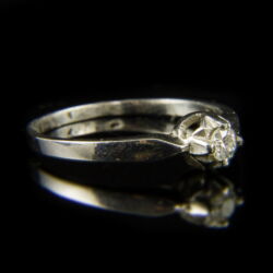 Kép 1/2 - 14 karátos fehérarany szoliter gyűrű briliáns csiszolású gyémánt kővel (0.15 ct)