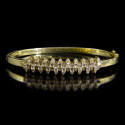 Picture 2/2 -14 K gold bracelet with diamonds