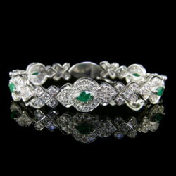 Picture 2/4 -Art deco gold bracelet with emeralds and diamonds