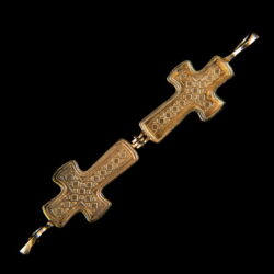 Picture 3/3 -Gold reliquary cross pendant