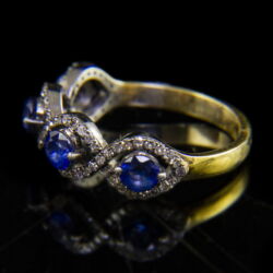 Kép 3/4 - Női arany gyűrű zafír és gyémánt kövekkel