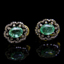 Kép 3/4 - Fülbevaló pár smaragddal és gyémántokkal