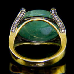 Kép 4/4 - Gyűrű cabochon smaragddal és gyémántokkal
